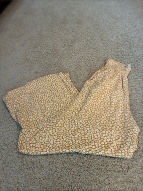 American Eagle Outfitters Yellow Floral Wide-Leg Pants (size small)